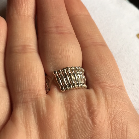 Statement Ring - Picture 3 of 3